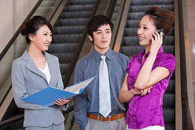 黑料头条：霓虹都市中的隐秘竞速与舆论博弈-3