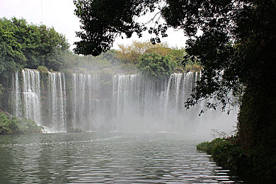 黄色播放:竞速新作颠覆传统,视觉节奏驱动极速狂飙今日上线-3