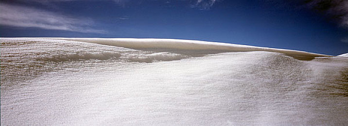 两位男偶像背后的故事：霓虹赛道上的双重人生，竞速与偶像养成的灵魂交织-3