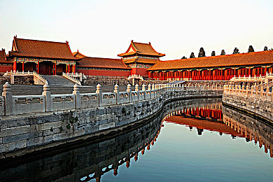 麻豆国产三级片：国产竞速新作今日上线，三阶段进阶系统打造真实改装体验-3