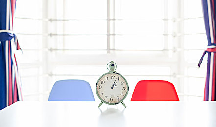 2024年黄色软件：光影幻速，未来都市竞速新维度-3