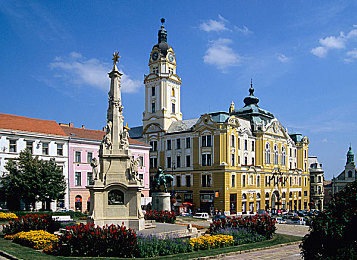 王者荣耀女英雄全身没有小爱心图片：锋刃无饰，战意如歌，竞技场上的冷冽美学与战术交响