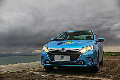 男生女生差差差：极速方程式，性别调校与赛道博弈的驾驶艺术-4