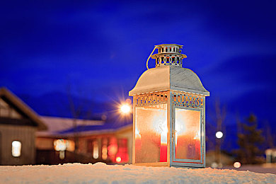 红桃38.57隐藏：当卡牌策略驶入竞速赛道，解锁未来都市的终极密令-3