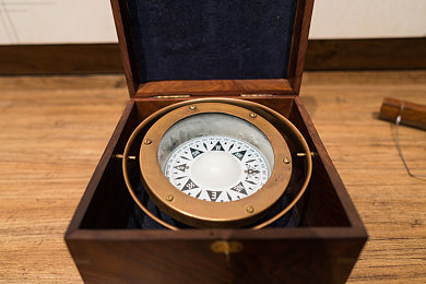 日本办公室恋情：心跳与引擎共鸣，职场情愫驱动极速改装之旅-2