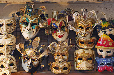 双人剧烈运动打扑克：极速狂飙与策略卡牌，赛道对决引爆脑力竞速-3