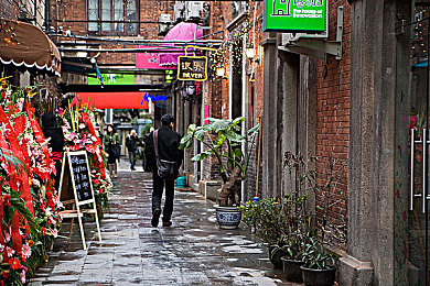 爱情岛论坛福利：极限竞速地平线5隐藏浪漫景点，心形湖成玩家约会圣地-2