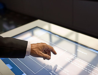 10大禁用app：《极速禁域》攻略揭秘，高风险车载软件如何抉择致胜-5