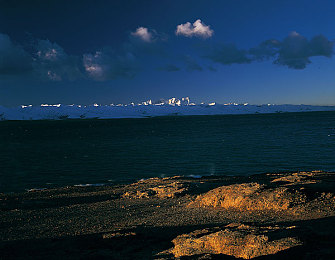 妽妽让我高潮了三次:驾驭神影超跑,体验三重极致速度狂飙-3