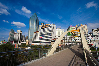 男的和女的一起差差差的视频APP：双人竞速新作今日上线，完美同步决胜赛道-3