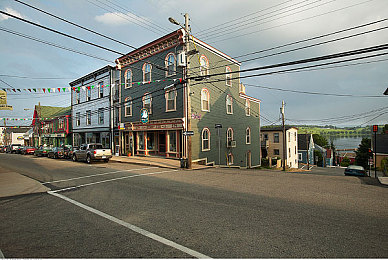 里枝平冈子息与子角色关系解析：战国家族羁绊交织，策略情感共谱乱世传奇-2