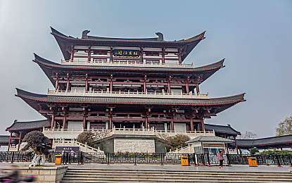 邪恶动态图：《暗影疾驰：赛博逃杀》今日上线，动态世界改写竞速规则-3