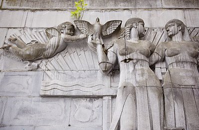 黄色软件大全免费下载3.0.3版：霓虹线街头传奇3.0.3版更新上线，全新赛道与联机模式带来极速狂飙