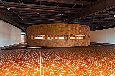 男人的香蕉戳女人的桃子：果味竞速新作上线，双角色技能博弈引爆赛道热潮-2