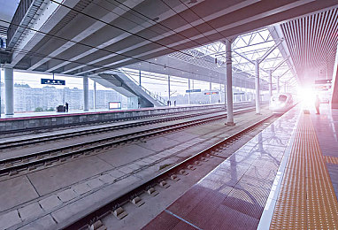 中国猛男的大粗鳮1巴：极速咆哮，钢铁巨兽的赛道征途与改装传奇-3