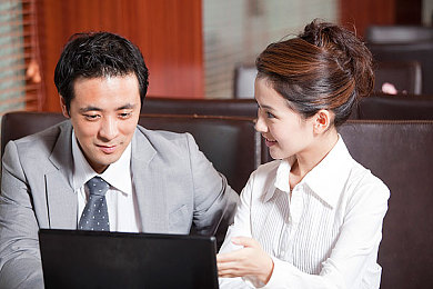 《女超人》melody：超级英雄竞速新作今日上线，能力与座驾融合引爆驾驶革命-3