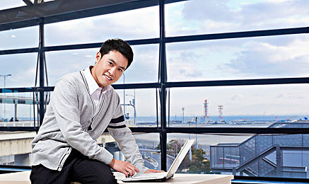 小小拗女性BBWⅩⅩⅩⅩ：霓虹车语，改装少女的双重竞速人生-4