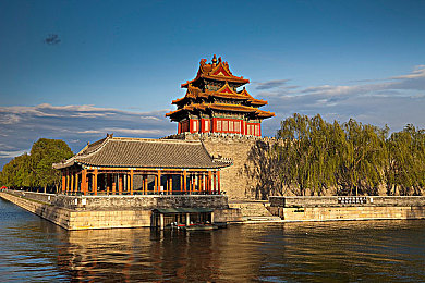 枯瘦汇编高潮：代码炼狱求生，废土车神驾驭数字钢铁-3