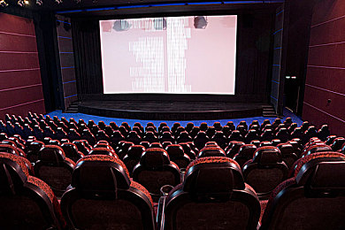 免费软件下载3.0.3版本安装oppo大全：极速狂飙新版上线，移动竞速体验全面革新-3