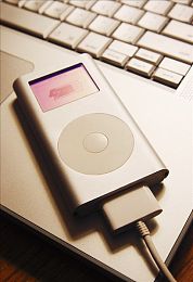 18岁以下禁止下载软件：街头狂飙终极指南，改装技巧与夺冠策略全解析-4