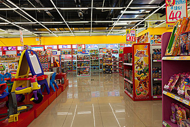 99热的这里只有：极速狂飙，动态天候赛道上的策略竞速对决-3