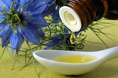 男生女生一起差差差软件：竞速新作今日公测，双人默契配合决胜毫米级差距-4