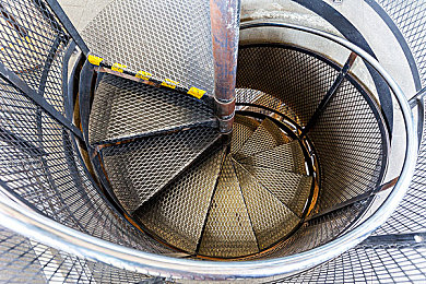 女人和猪做爱：《猪骑士传说》下月发售，颠覆性人机共生驾驶系统重塑竞速游戏体验-3