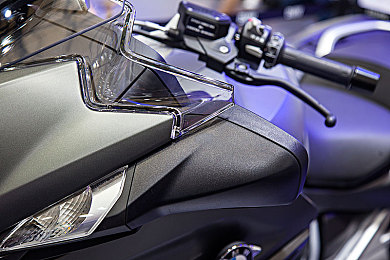 亚洲一区二区三区日本：极限竞速地平线，驰骋东方赛道体验多元竞速文化