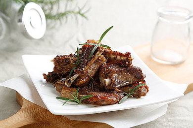 麻豆A∨：虚拟超跑美学，数字赛道上的时尚竞速艺术-4