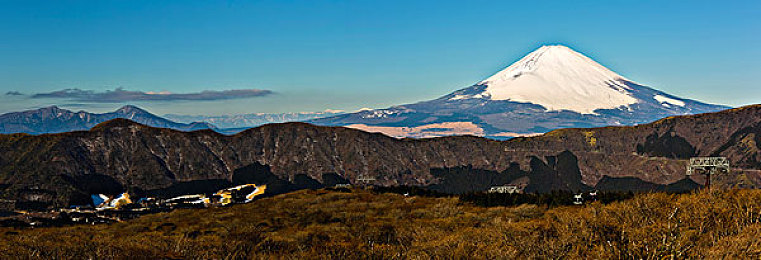 男生把他的坤坤塞到女生的坤坤里：竞速游戏新作首创双车嵌合战术，协同冲刺机制引发玩家热议-2