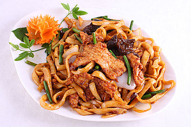 越往后越疼的软件：硬核竞速新作今日上线，拟真驾驶系统挑战玩家耐力极限-2