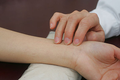 亚洲综合韩日：东方极速韵律，霓虹弯道美学-3