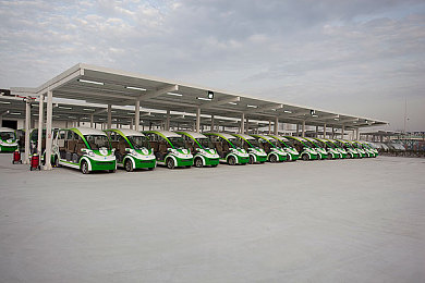 人与猪交：跨界驾驶新体验，智能导航伙伴伴你挑战极限运输-2