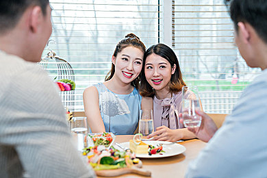 挠脚心 折磨 抹油：极速酷刑今日上线，硬核驾驶模拟器带来真实失控边缘体验-2