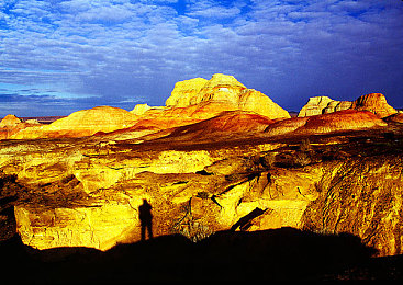 黄色平台：钠灯夜影，高架狂飙-5