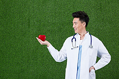 男生把小困困放到女生困困里：能量胶囊竞速战，双人协作引爆赛道新体验-2