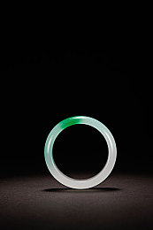 网报黑料：玩家化身虚拟车评人，在游戏中寻找数据真相-2