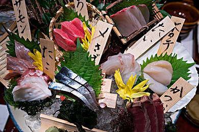 黄色软件网站下载3.0.3免费下载安装:霓虹夜幕下的疾驰艺术,街头赛道自由改装之旅-3