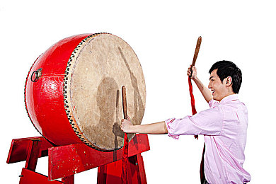 裸体美女视频软件：极速幻影双重操控，虚拟偶像与机械内核的赛车革命-3