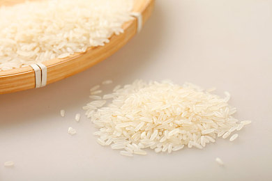 91你懂的黑料：极速传奇暗影追踪，连续完美漂移解锁神秘复古跑车-2