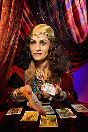 王者荣耀女角色全身没有小爱心图片冫：女英雄设计美学革新，纯粹战斗风潮席卷峡谷-2