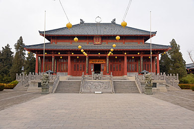 打扑克不盖被子的视频:赤身竞速,在极速扑克中挑战无防护的疾驰哲学-2