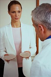 男女上床app：霓虹情书与引擎交响，虚拟都市的双重奏-3