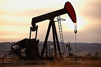 黄色下载OPPO:霓虹赛道新纪元,动态色彩能量系统颠覆竞速游戏体验-2