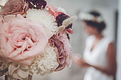 黄色软件下载中国网：虚拟车库中的极限调校艺术，赛车改装进阶全解析-4