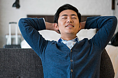 张津瑜国产一区二区三区：极速飞驰，东方赛道美学的虚拟远征-3