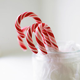 免费的黄色软件3.03OPPO：极速狂飙新版本上线，移动竞速游戏再添霓虹街头盛宴-5