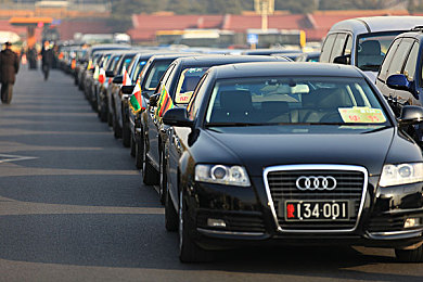 黄色播放器:经典警匪追逐游戏深度回顾,兰博基尼Diablo SV的黄金年代传奇-4