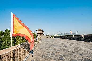 三上巅峰之作:极限竞速地平线5评测,开放世界赛车游戏的终极进化与全面指南-5