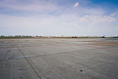 卡洗衣机的女孩：时空回旋中的百次突围，少女与赛道的无限博弈-4